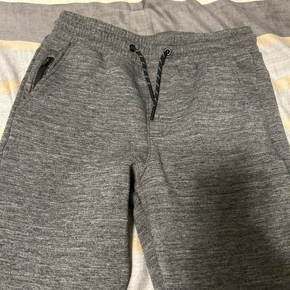 Boy’s Jogger Sweatpants Bundle - Set of 3 - NBA 76ers, Members Mark Size M 10/12 - Picture 11 of 12